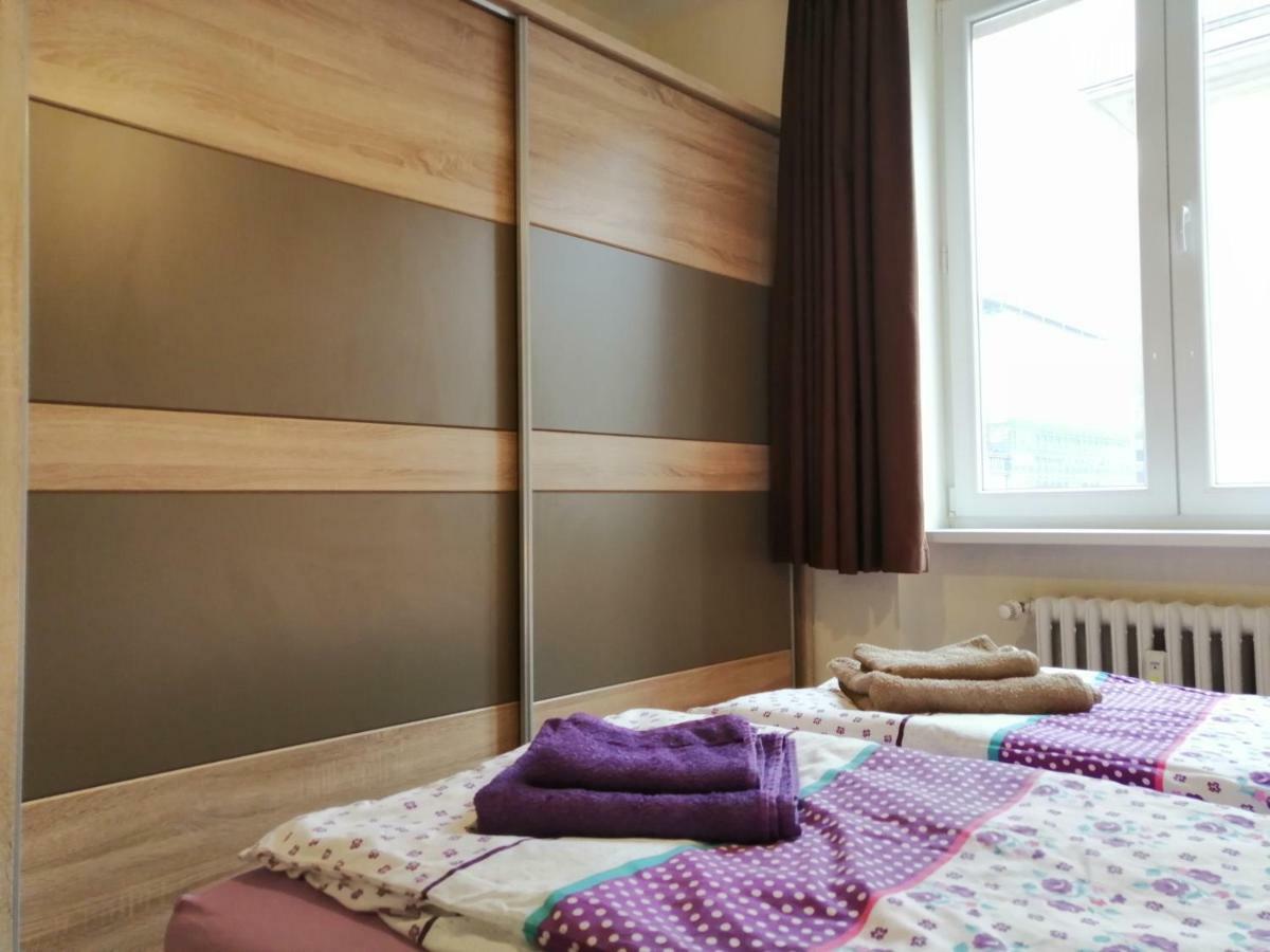 Central Academic Apartment Sofia Eksteriør billede